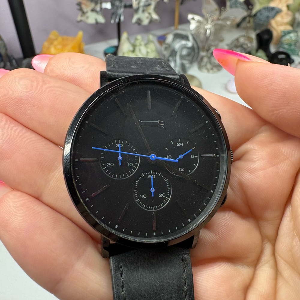 Uri Minkoff Black Men's Watch with Blue Accents